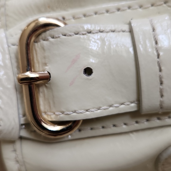 đź’ĄCLEARANCEđź’Ą AUTHENTIC VINTAGE BEIGE PATENT LEATHER DOONEY & BOURKE - Picture 15 of 16